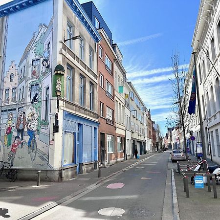 Colorful Pop Apartment In The Heart Of Antwerpia Zewnętrze zdjęcie
